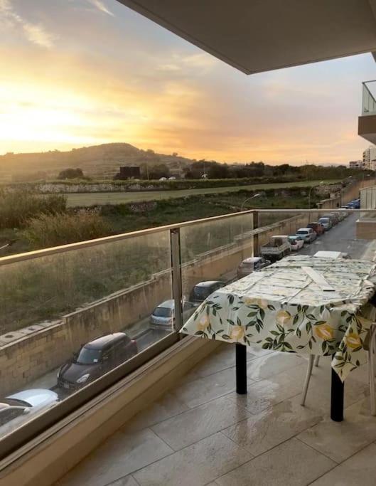Sunset Bliss Luxury Apartment San Pawl il-Baħar Zewnętrze zdjęcie